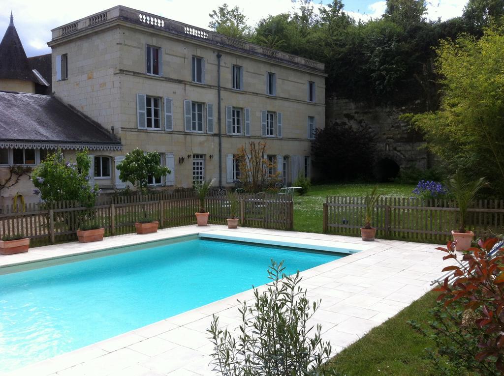 Chambre D' Hotes La Lucasserie Bed & Breakfast Saumur Bagian luar foto